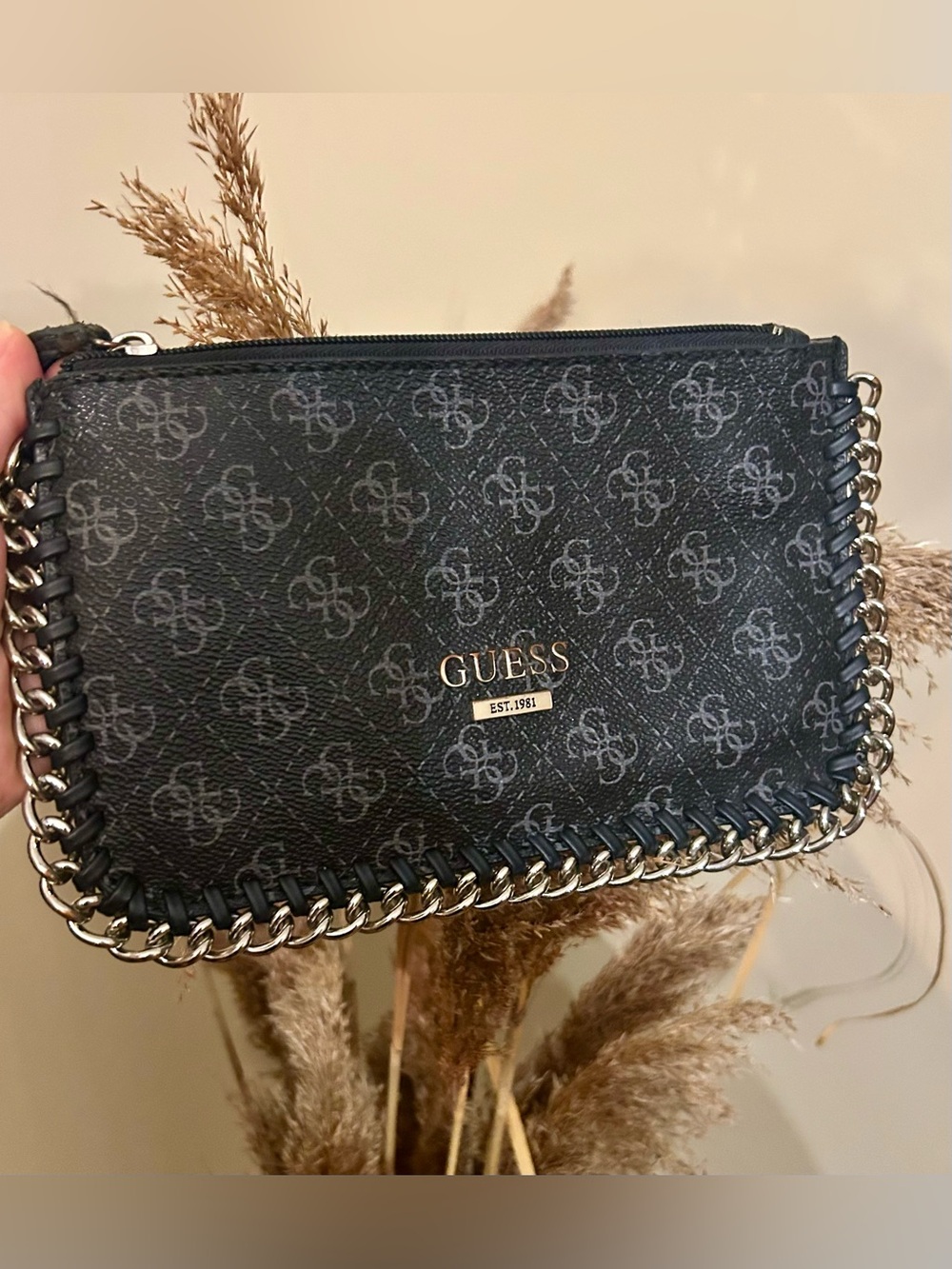 GUESS Black Logo Chain-Trim Wristlet